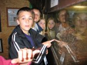enfants-dans-le-musee